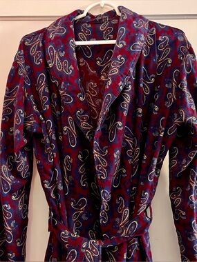 Unisex Classic Paisley Robe with Belt